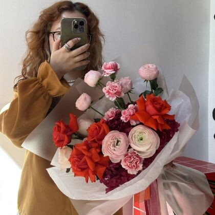 Букет с гортензией