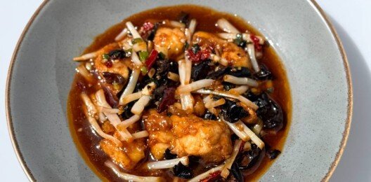 Филе куриное в пикантном соусе