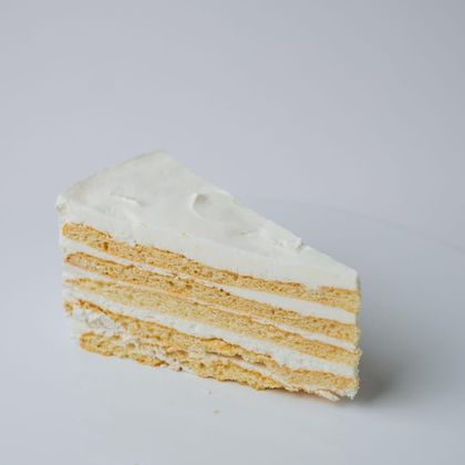 ТОРТ МОЛОЧНАЯ ДЕВОЧКА AYLAS CAKE (12 порций)