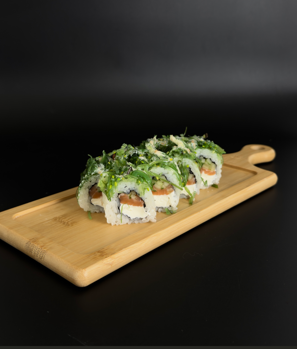 «Чука ролл с лососем»