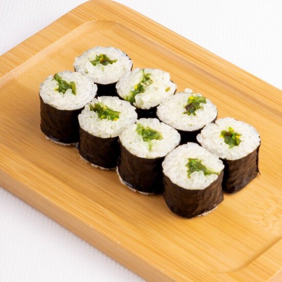 Хосомаки с чукой