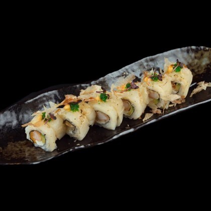 Ролл «Hotategai маки»