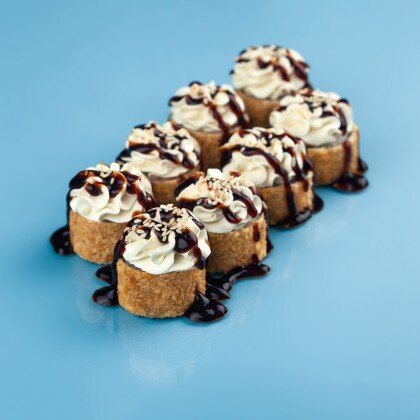 Жареный с угрем и сыром