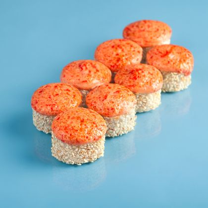 Запеченный ролл с лососем яки и сливочным сыром