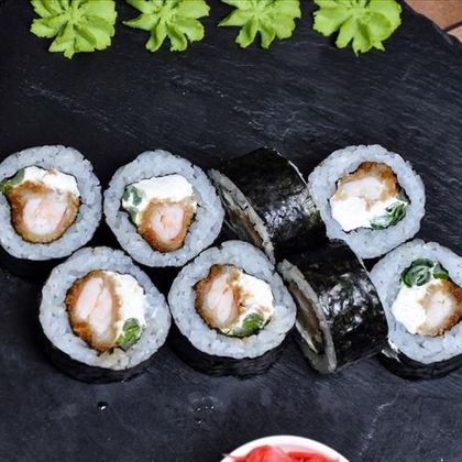 Толя с креветкой