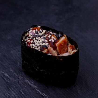 Гункан с угрем