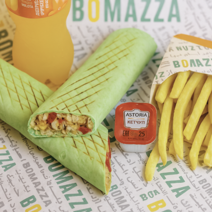 Комбо Шпинатный (донер шпинатный + Фри + соус + Напиток 0,5 на выбор)