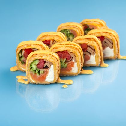 Жареный с лососем и тортильей