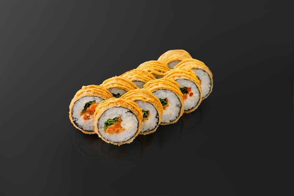 Жареный с лососем спайси 10 шт