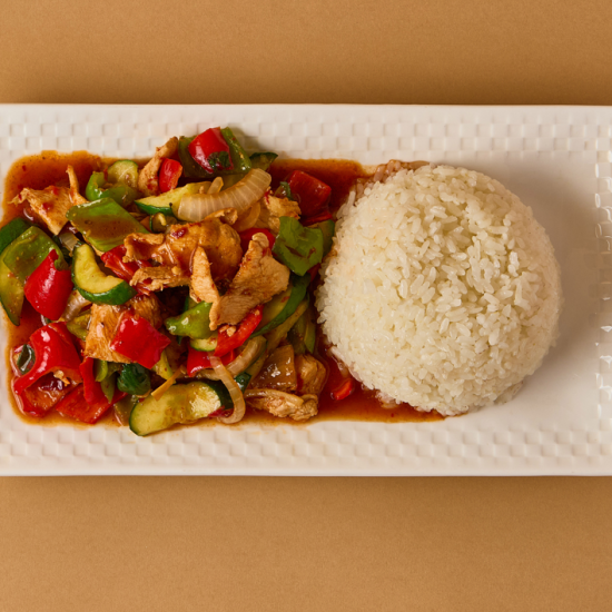 Курица по тайски с гарниром