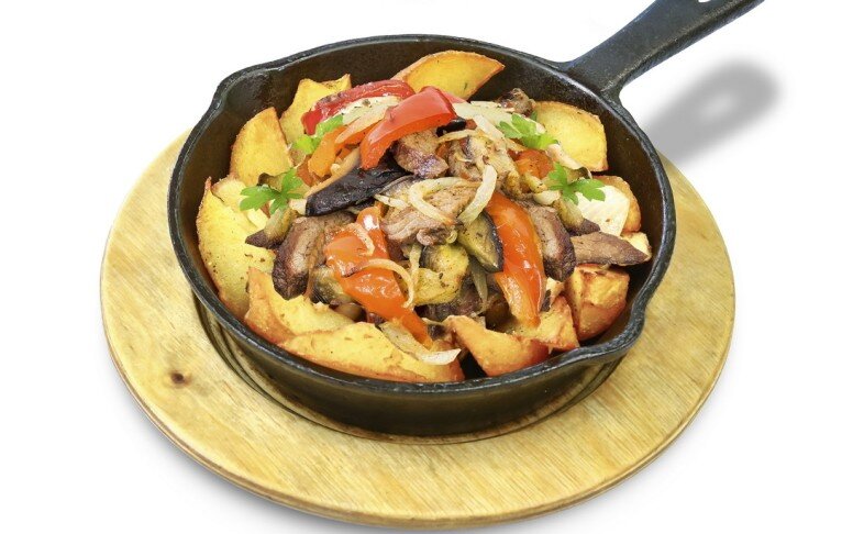 Говядина "Жаровня" с картофелем