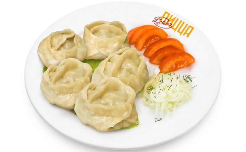 Манты из рубленой говядины с тыквой