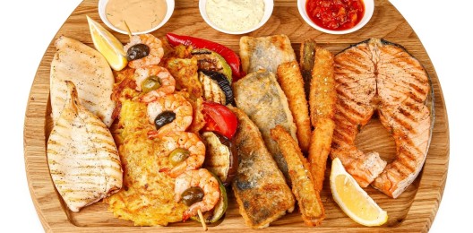 Рыбное ассорти на решетке