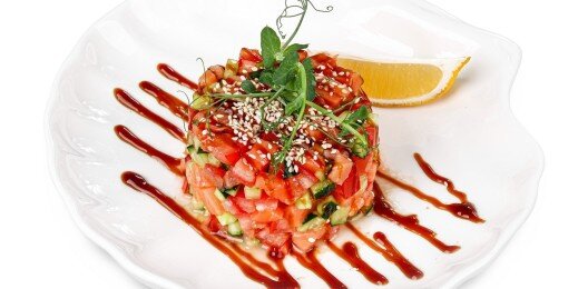 Тар-тар из семги с овощами
