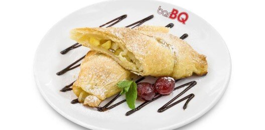 Штрудель с грушей и ананасом