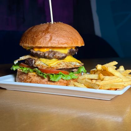 Фирменный Панда бургер 120 мм