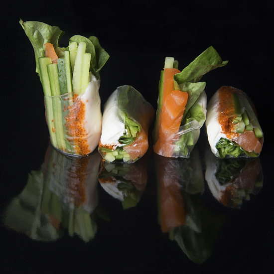 Спринг ролл с лососем