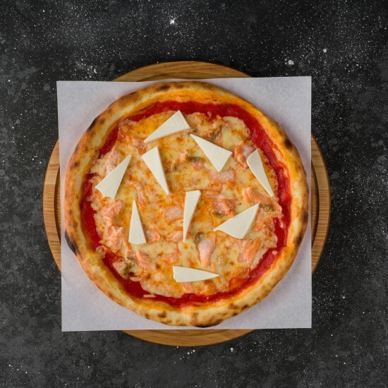 Пицца с семгой