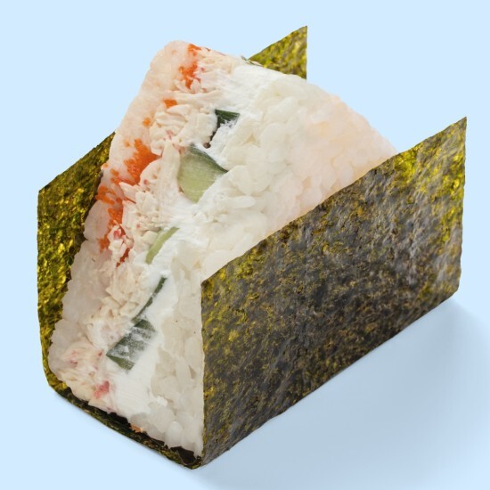 Ёнигири с крабом