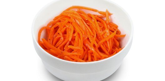 Салат морковный с фасолью