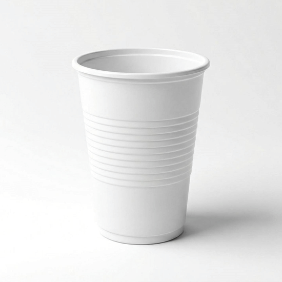 Одноразовый стакан