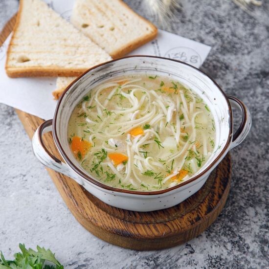 Тауық сорпасы/Куриный суп