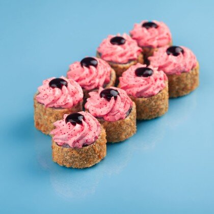 Жареный Лава ролл с лососем (п)