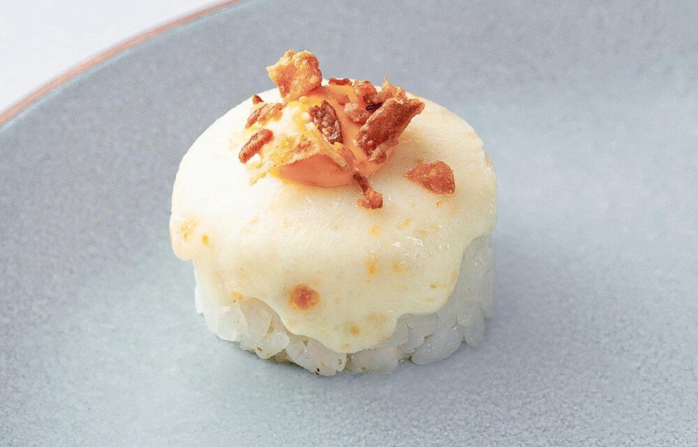 Запеченный цыпленок криспи с соусом спайси (п)