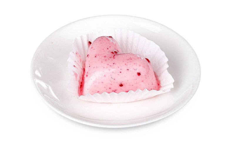 Пирожное "Малиновое сердце"