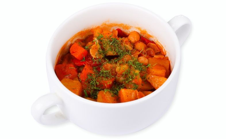 Овощное рагу с нутом