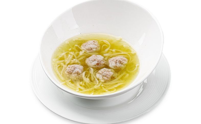 Суп-лапша с фрикадельками