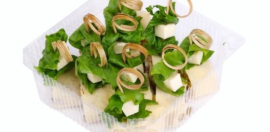 Канапе с блином и копченой курицей (10 шт)