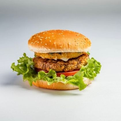 Бургер говяжий с моцарелой