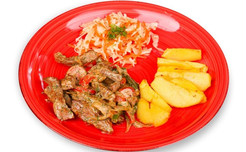 Свинина в сметанно-горчичном соусе