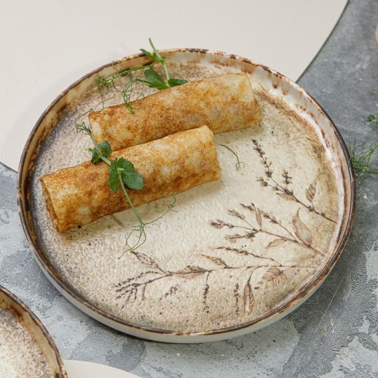Саңырауқұлақ және тауық еті құймағы / Блины с курицей и грибами