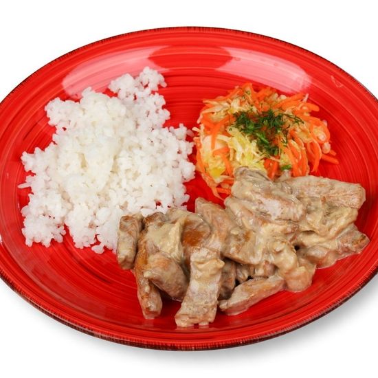 Курица с белыми грибами