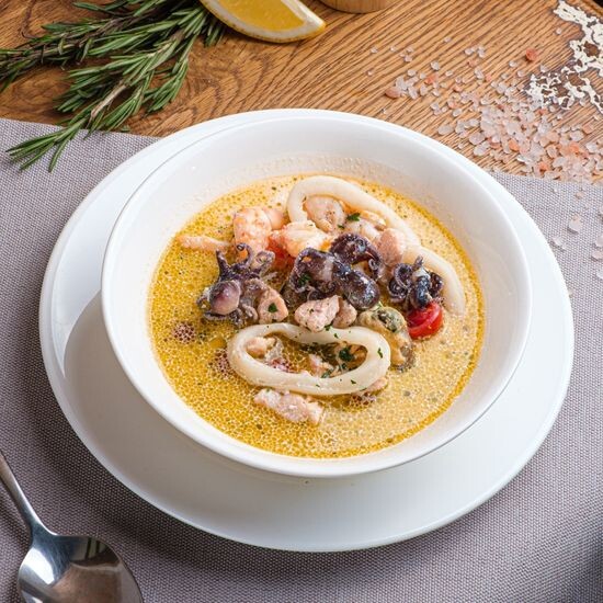 Суп с морепродуктами