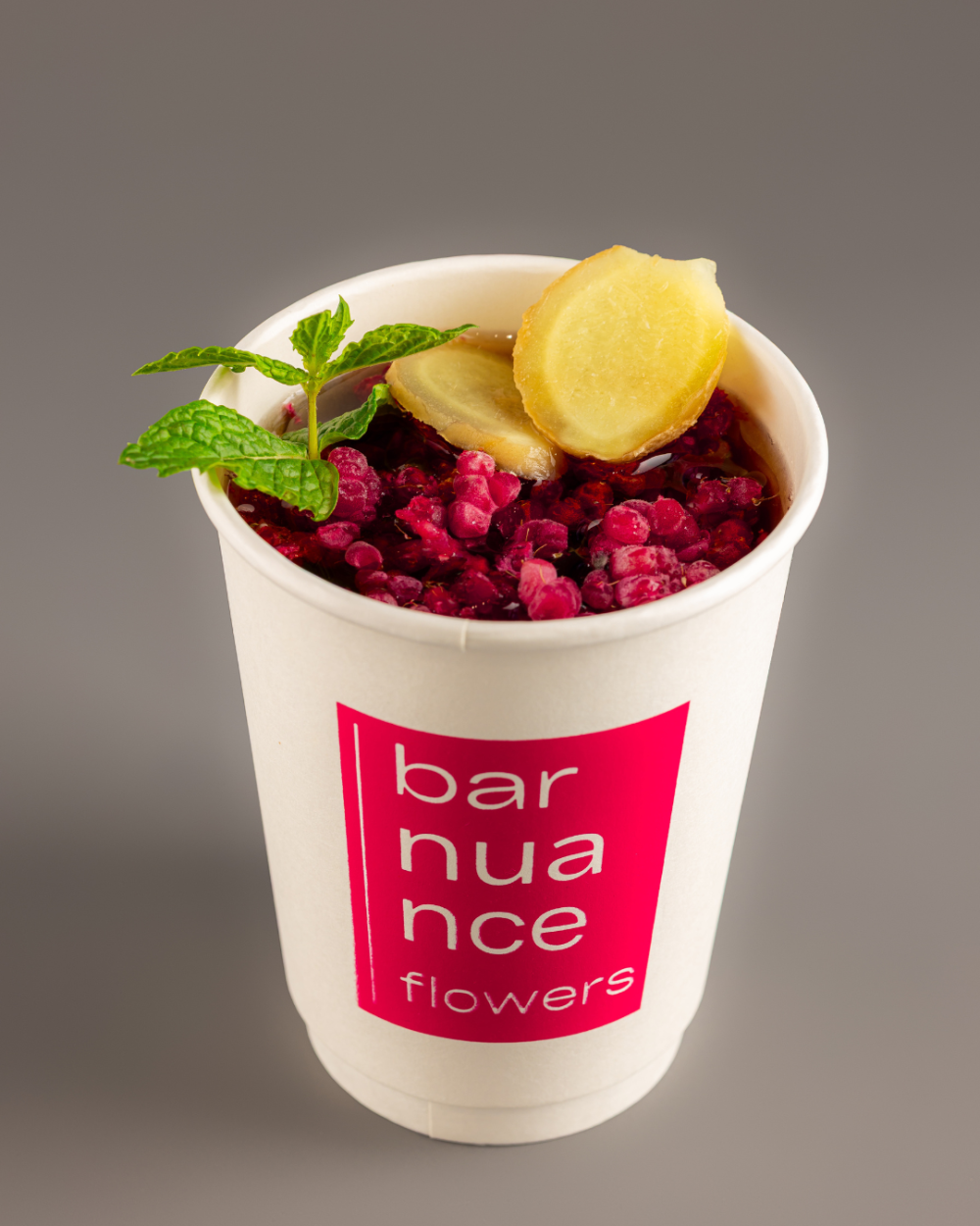 Чай имбирный с малиной 300мл