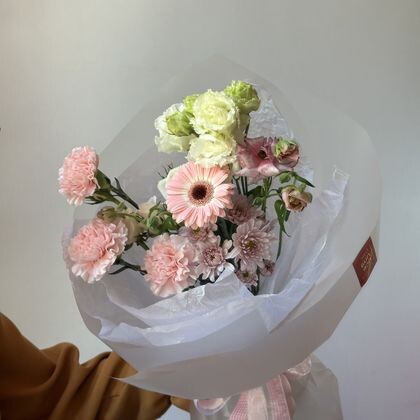 Нежный составной букет