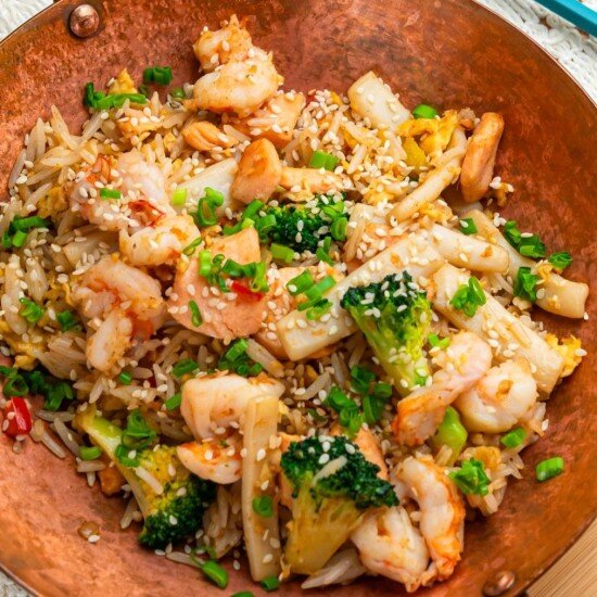 Жареный рис с морепродуктами