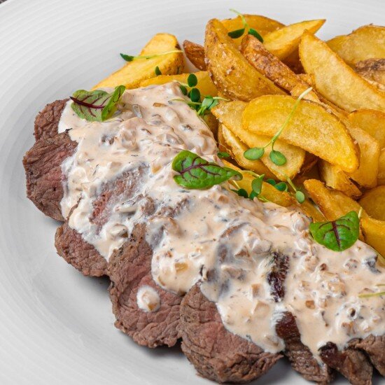 Арросто из телятины с грибным соусом