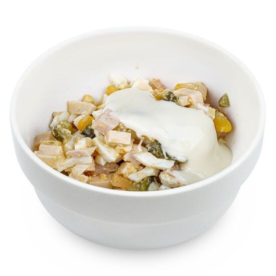 Салат с курицей и кукурузой
