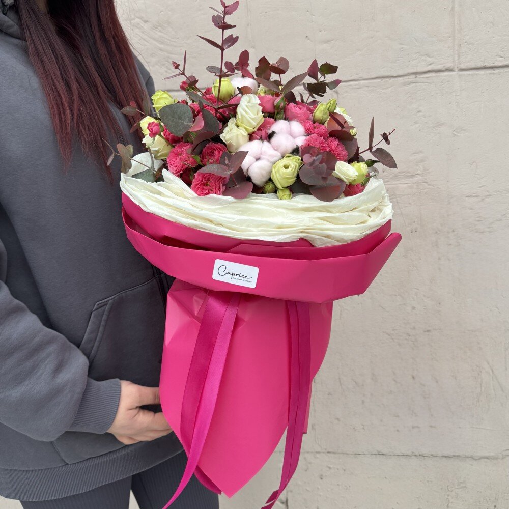 Букет «Orinoco» с кустовыми розами