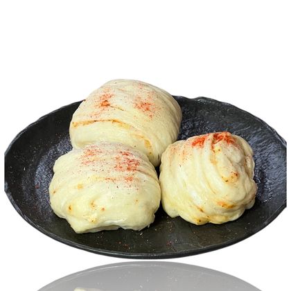 Пампушка (с жареным луком и перцем)