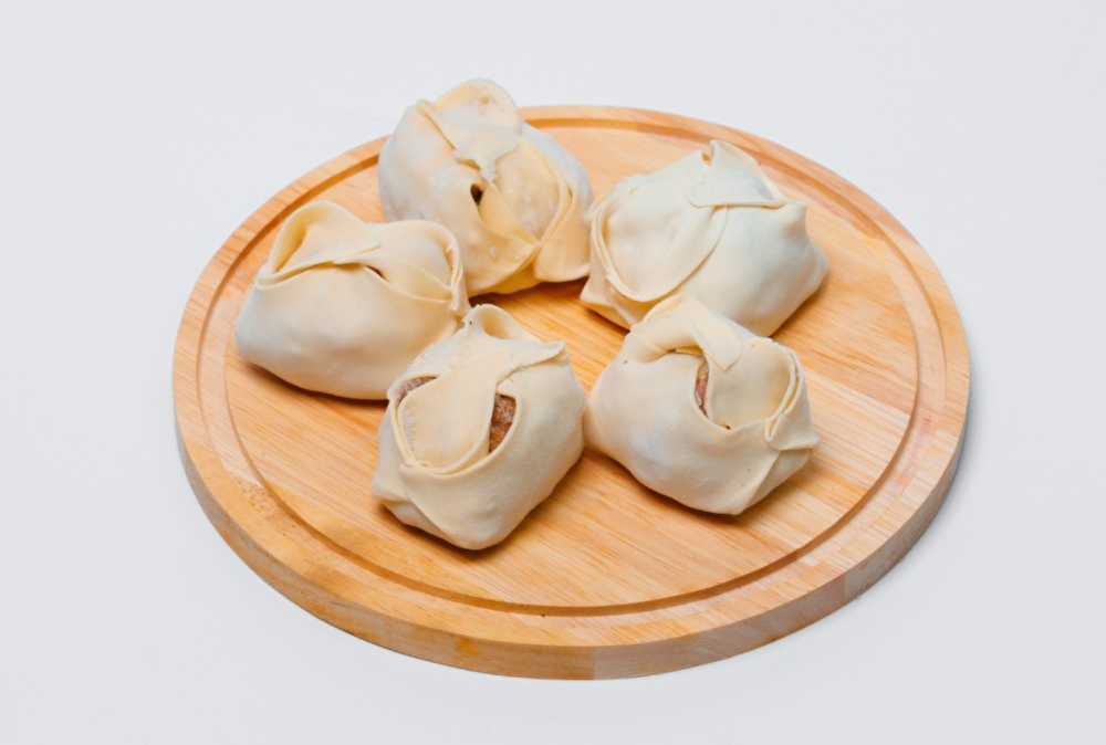 Манты с рубленным мясом и тыквой