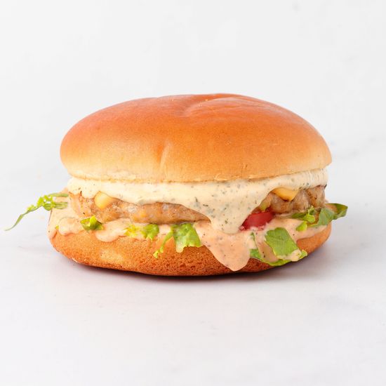 CHICKEN BURGER