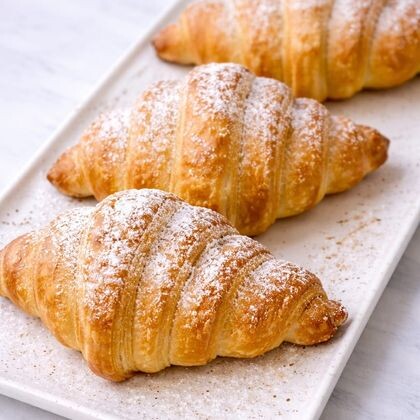 Круассан со сгущенкой