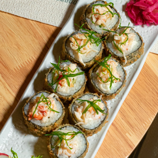 Жареный с крабом и креветкой