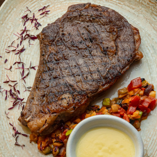 Стейк Рибай