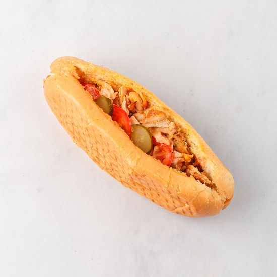 Куриный донер в батоне